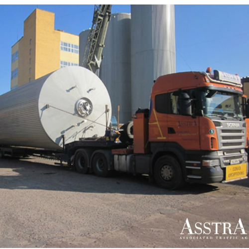 AsstrA-transportation-of-cylinder-tanks_2